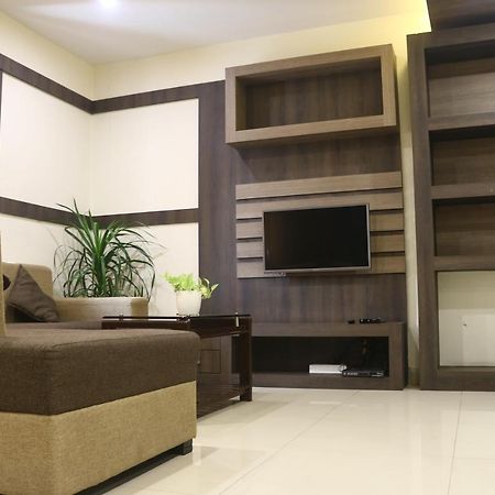 Hotel The Rubis à Kottakkal Extérieur photo